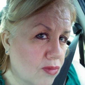 Meet your Posher, Carol